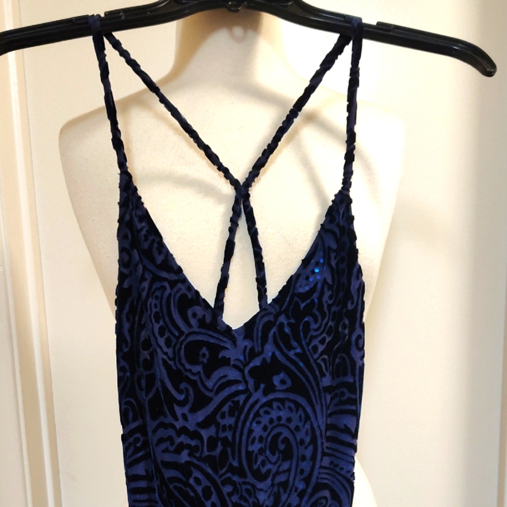 Elegant Josephine Loka Purple Burnout Velvet Maxi Dress Size M